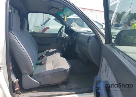 1996 Toyota Tacoma z USA, uszkodzony, nr VIN 4TANL42N1TZ148537